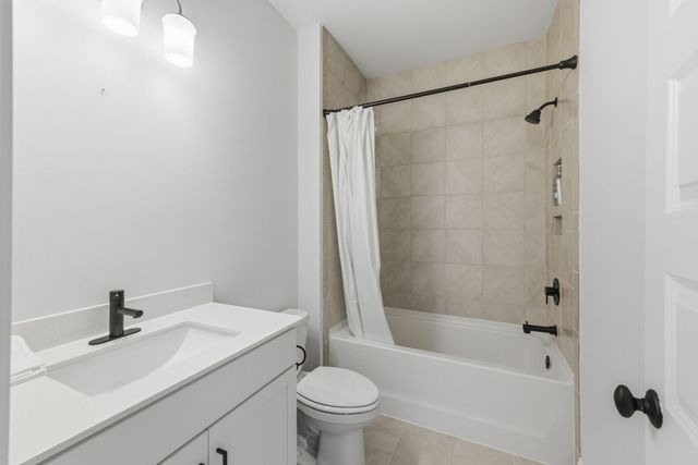 3230 Chase Point Dr, Franklin, TN 37067