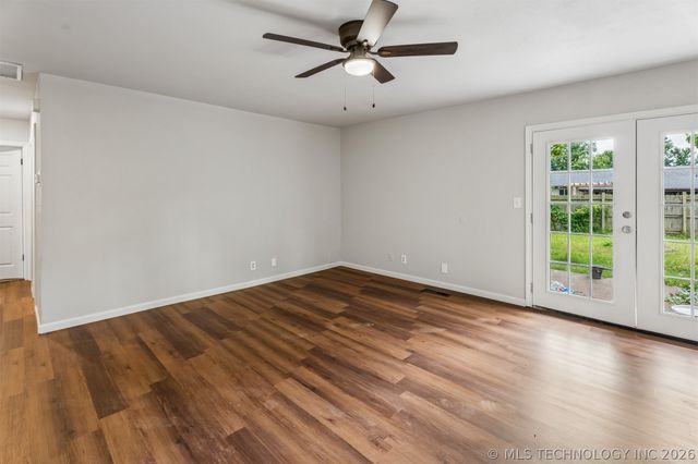 3634 S 106th Place E, Tulsa, OK 74146