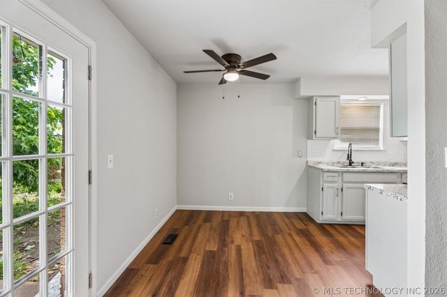 3634 S 106th Place E, Tulsa, OK 74146