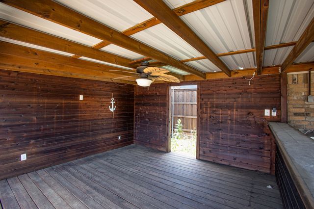 103 Haymeadow Drive, Crandall, TX 75114