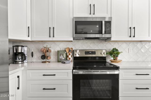 1591 E Carla Vista Drive, Chandler, AZ 85225