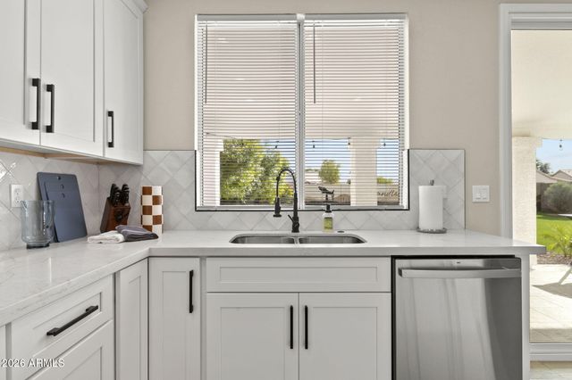 1591 E Carla Vista Drive, Chandler, AZ 85225