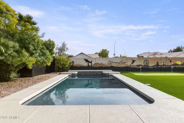 1591 E Carla Vista Drive, Chandler, AZ 85225