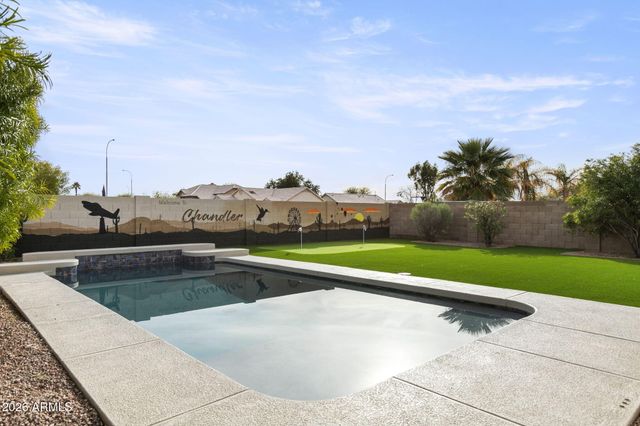 1591 E Carla Vista Drive, Chandler, AZ 85225