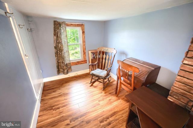 1111 RICHMOND RD, Red Lion, PA 17356