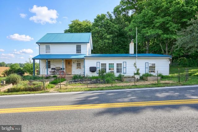 1111 RICHMOND RD, Red Lion, PA 17356