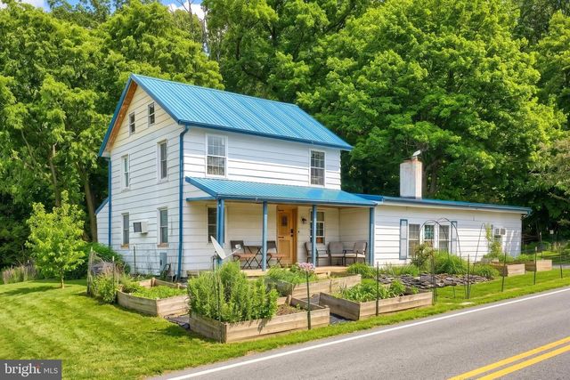 1111 RICHMOND RD, Red Lion, PA 17356