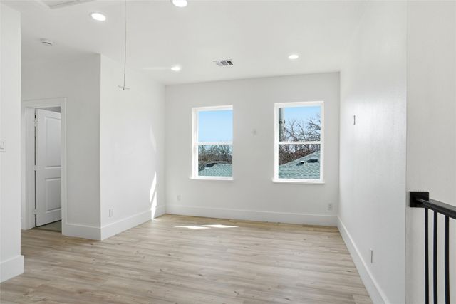 128 Cedar Lane, Roanoke, TX 76262