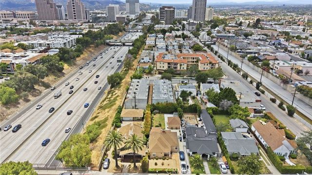 714 N Howard APT H Street, Glendale, CA 91206
