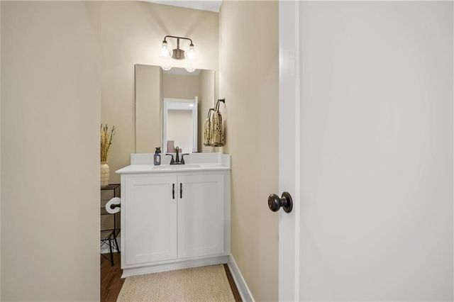 2216 Ashford Street, Excelsior Springs, MO 64024