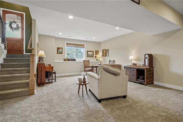 2216 Ashford Street, Excelsior Springs, MO 64024