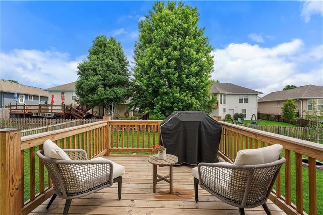 2216 Ashford Street, Excelsior Springs, MO 64024
