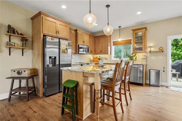 2216 Ashford Street, Excelsior Springs, MO 64024