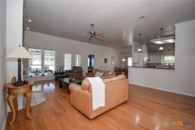 3610 Oakridge Boulevard, Harker Heights, TX 76548