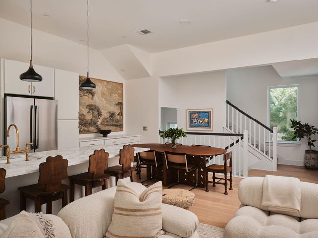 2300 Enfield RD 306, Austin, TX 78703