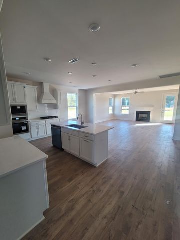 1419 Charles Drive, Chapel Hill, TN 37034