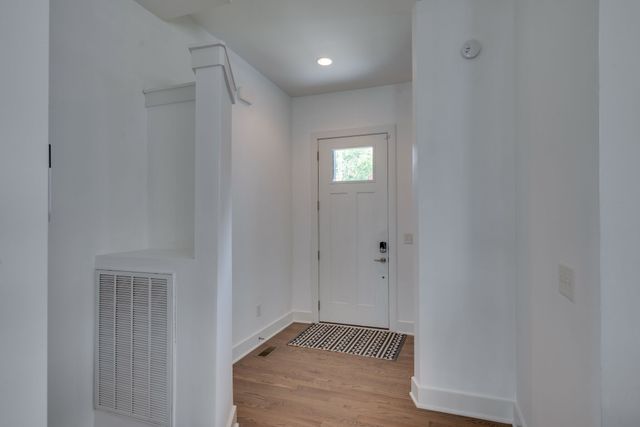 908 Southside Pl, Nashville, TN 37203