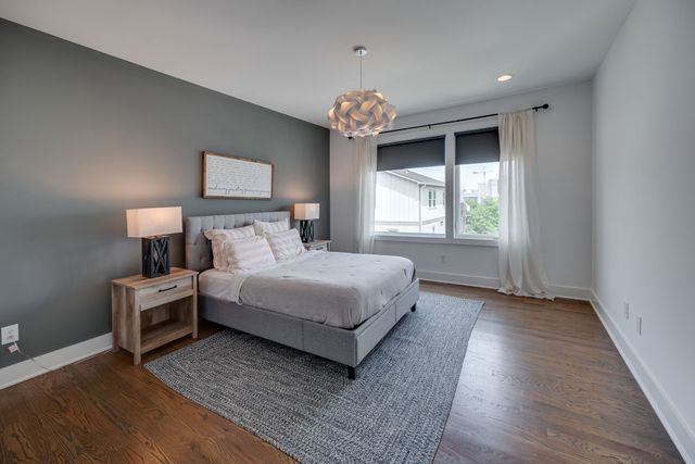 908 Southside Pl, Nashville, TN 37203