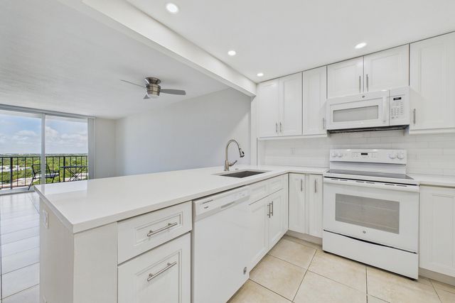 1800 N ANDREWS Avenue N 12G, Fort Lauderdale, FL 33311