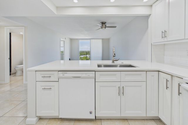 1800 N ANDREWS Avenue N 12G, Fort Lauderdale, FL 33311