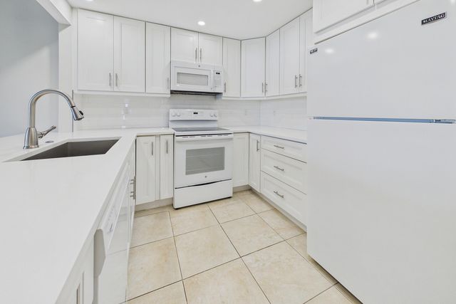 1800 N ANDREWS Avenue N 12G, Fort Lauderdale, FL 33311