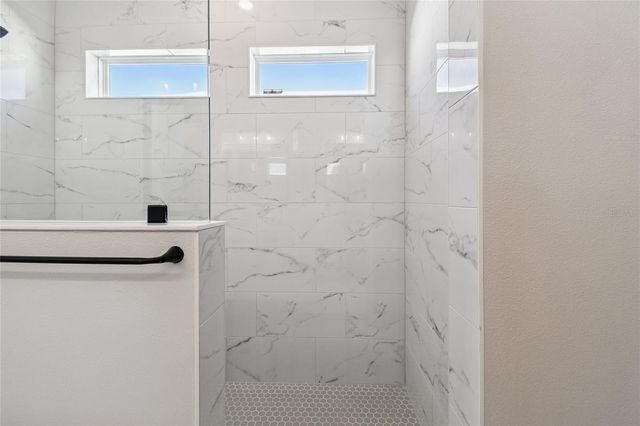 5048 CHAPEL ROW AVENUE, Apollo Beach, FL 33572