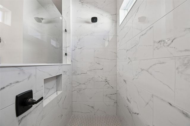 5048 CHAPEL ROW AVENUE, Apollo Beach, FL 33572