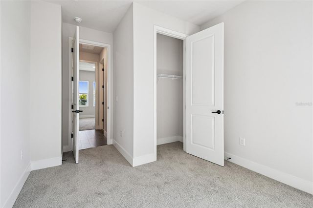 5048 CHAPEL ROW AVENUE, Apollo Beach, FL 33572