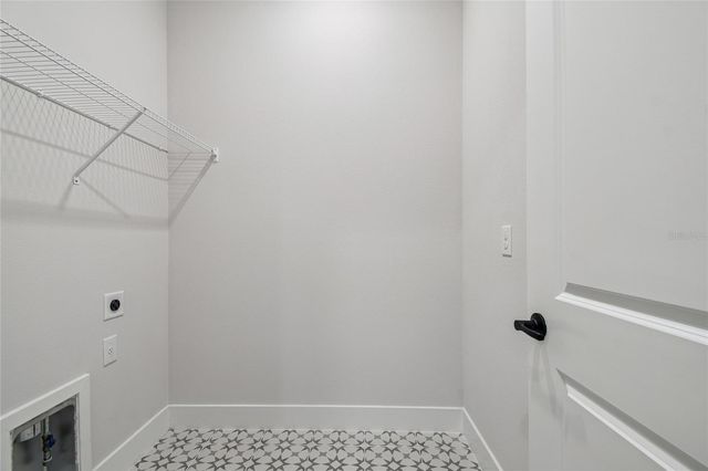 5048 CHAPEL ROW AVENUE, Apollo Beach, FL 33572