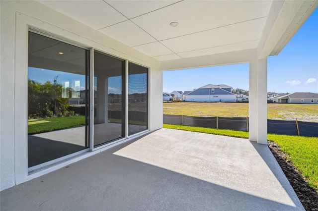 5048 CHAPEL ROW AVENUE, Apollo Beach, FL 33572