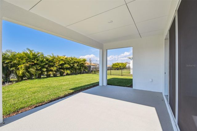 5048 CHAPEL ROW AVENUE, Apollo Beach, FL 33572