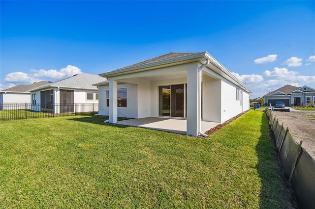 5048 CHAPEL ROW AVENUE, Apollo Beach, FL 33572