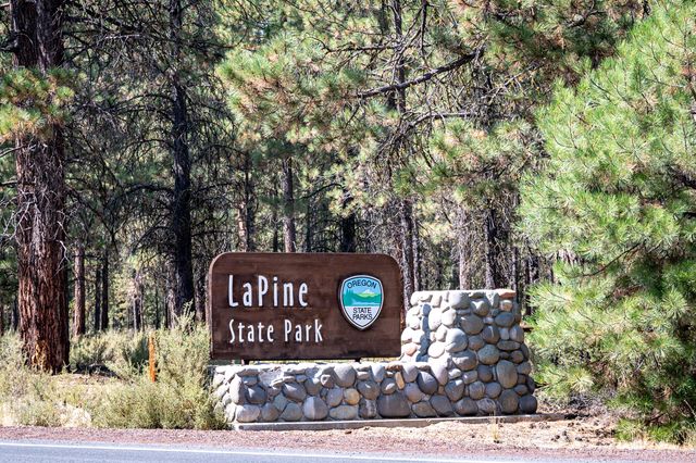 51734 Jubilee Pine Dr, La Pine, OR 97739