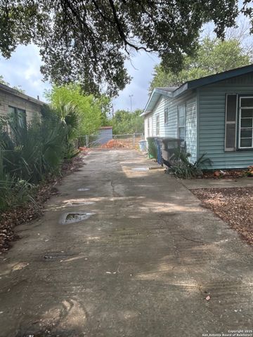 3414 Buena Vista, San Antonio, TX 78207