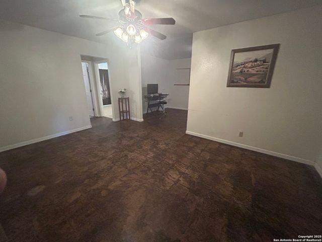 3414 Buena Vista, San Antonio, TX 78207