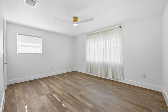 5617 Odessa Avenue, Fort Worth, TX 76133