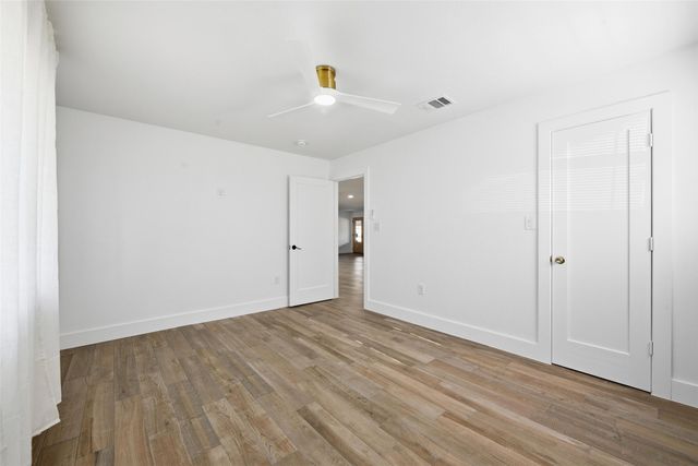 5617 Odessa Avenue, Fort Worth, TX 76133