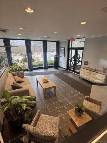 500 High Point Drive 506, Hartsdale, NY 10530