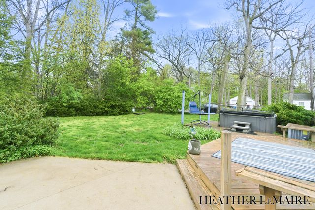 945 4 Mile Road NE, Grand Rapids, MI 49525
