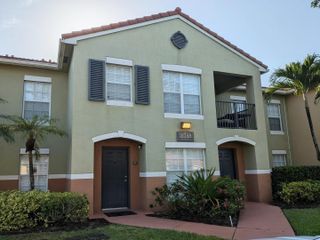 10348 Fox Trail S 513, Royal Palm Beach, FL 33411