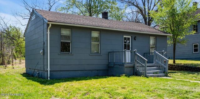 9 Arneytown Hornerstown Road, Upper Freehold, NJ 08501