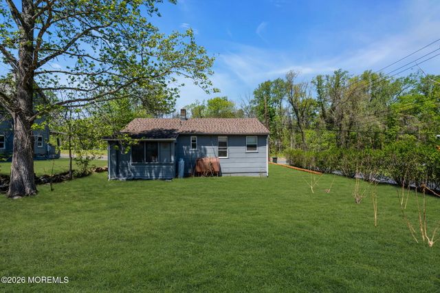 9 Arneytown Hornerstown Road, Upper Freehold, NJ 08501