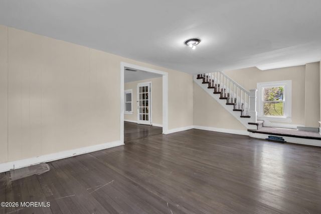 9 Arneytown Hornerstown Road, Upper Freehold, NJ 08501
