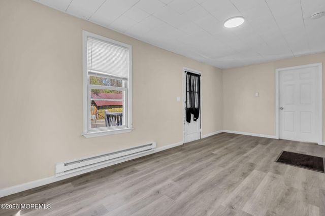 9 Arneytown Hornerstown Road, Upper Freehold, NJ 08501