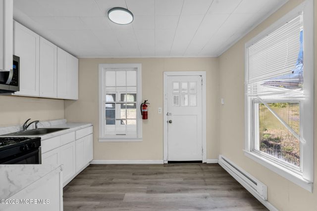 9 Arneytown Hornerstown Road, Upper Freehold, NJ 08501