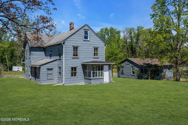 9 Arneytown Hornerstown Road, Upper Freehold, NJ 08501
