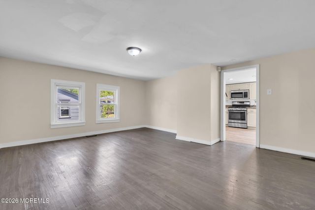 9 Arneytown Hornerstown Road, Upper Freehold, NJ 08501
