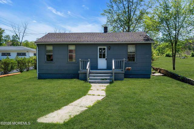 9 Arneytown Hornerstown Road, Upper Freehold, NJ 08501