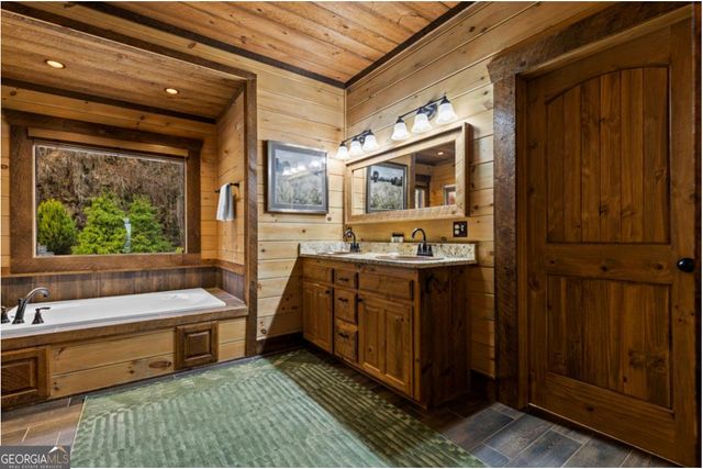 355 West Shalom, Blue Ridge, GA 30513