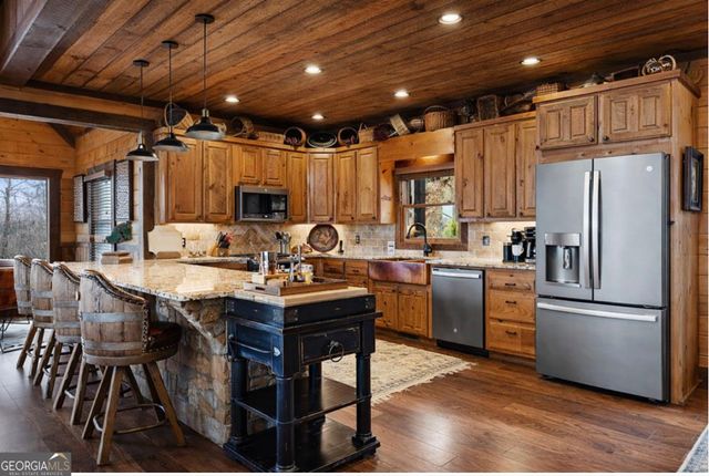 355 West Shalom, Blue Ridge, GA 30513